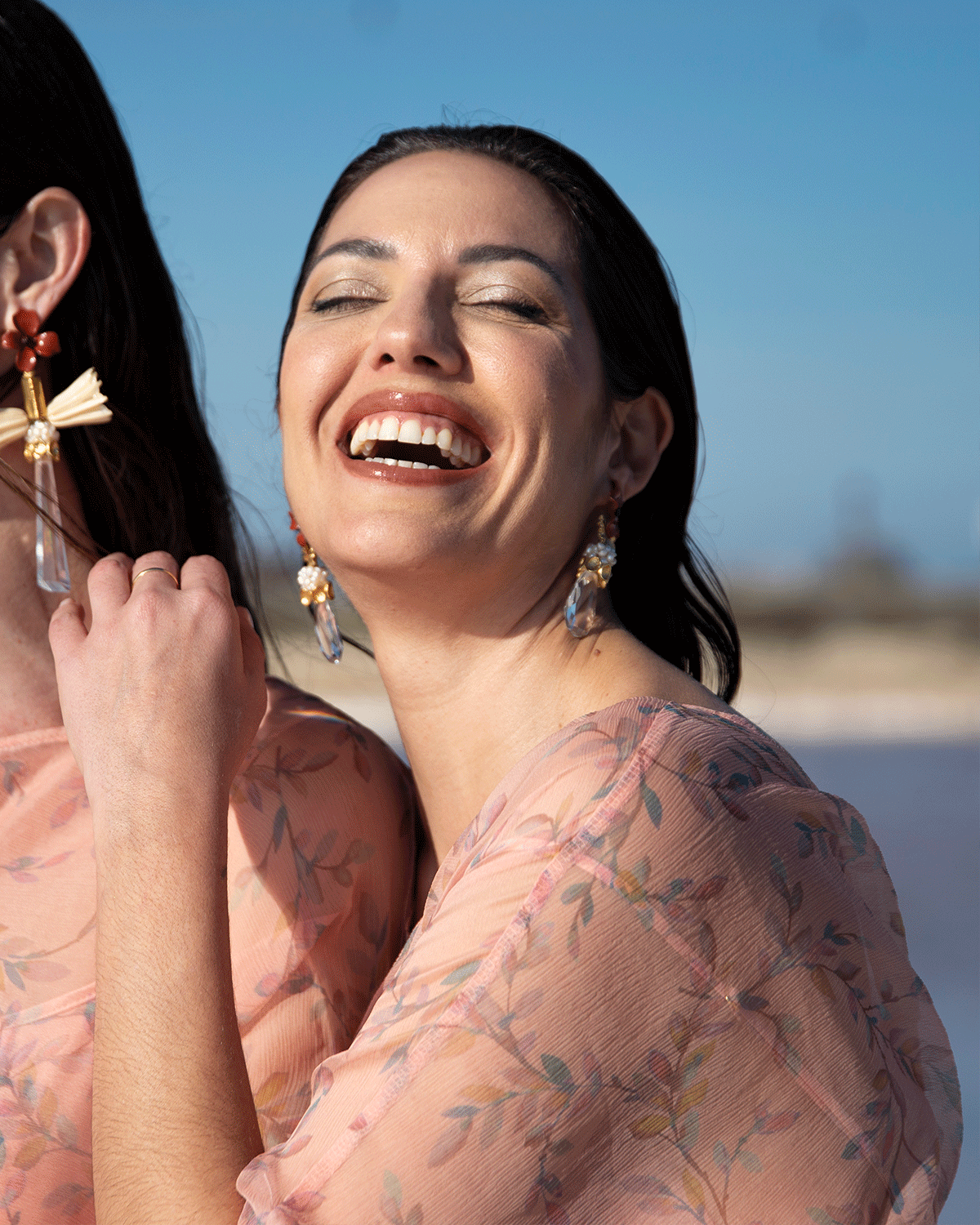 Aretes de Cristal Swarovski, Perlas y Flores | Gracia Nuna