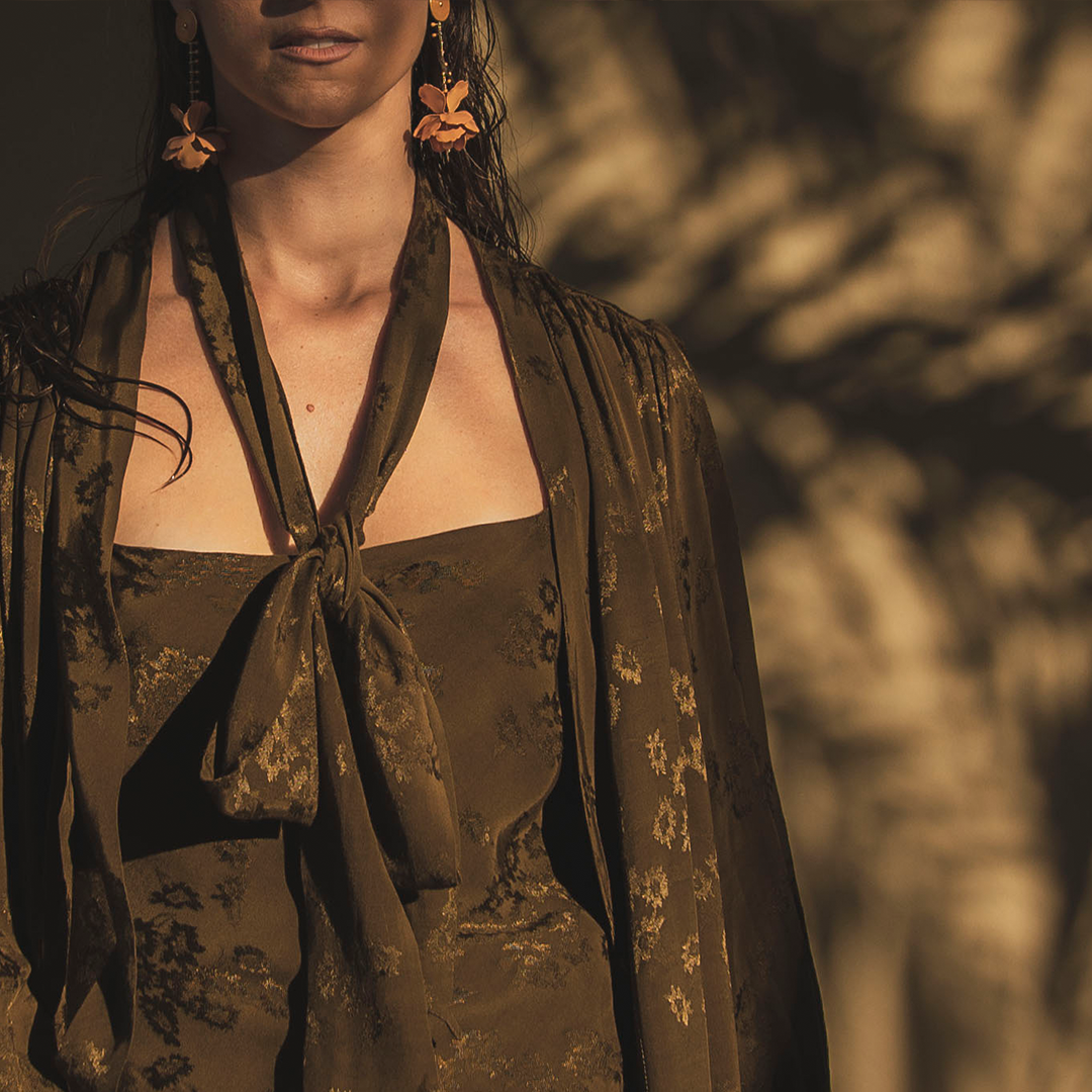 Pendientes en acero esmaltado, cristales y cuarzo naranja | Pacha kaman (llave al cosmos) Nuna