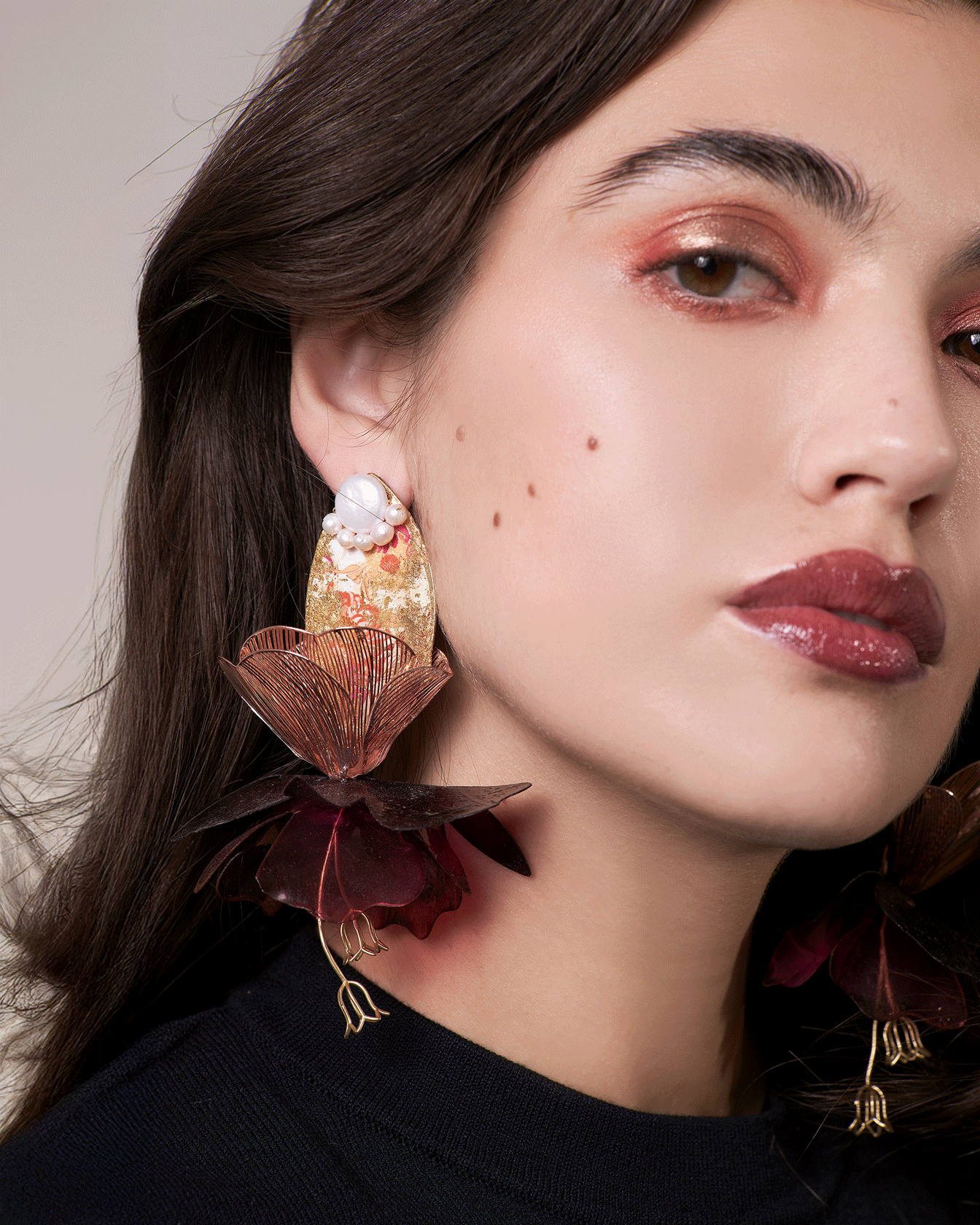Pearls & Resin Earrings | Scarlet Elegance Nuna - NUNA - QORI