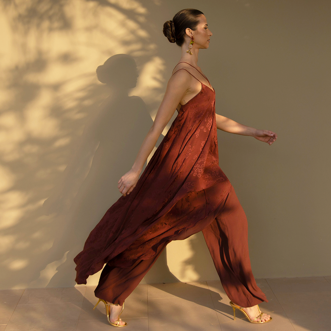 Pendientes de acero, esmalte y madreperla | Flor Aurelia